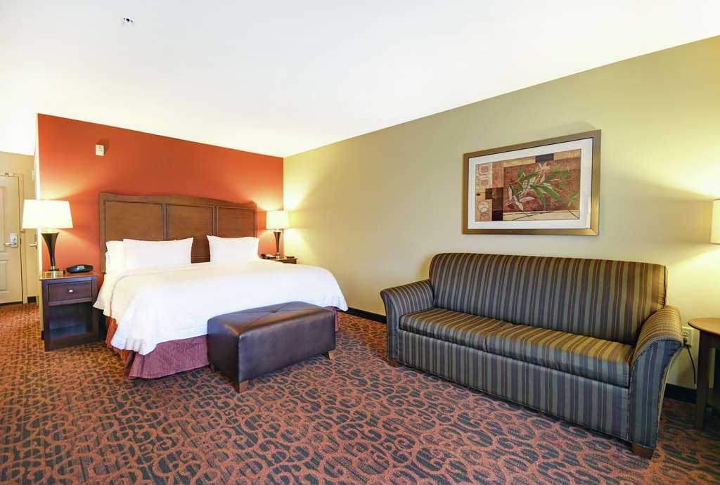 Hampton Inn Beloit Habitación foto